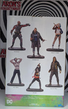 Load image into Gallery viewer, DC Collectibles Suicide Squad 2016 Harley Quinn Statue