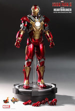 Load image into Gallery viewer, Hot Toys MMS212 Marvel Iron Man 3 Iron Man Mark XVII Heartbreaker 1/6th Scale Action Figure