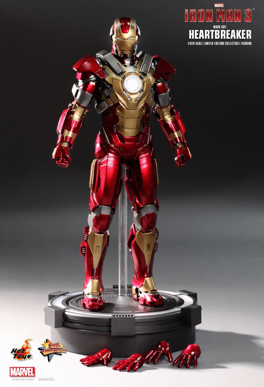 Hot Toys MMS212 Marvel Iron Man 3 Iron Man Mark XVII Heartbreaker 1/6th Scale Action Figure
