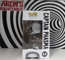 Load image into Gallery viewer, Pop Vinyl Star Wars #65 Captain Phasma Vinyl Bobble-Head Figure