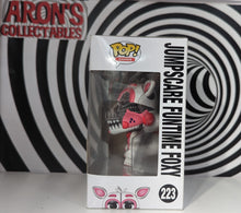 Load image into Gallery viewer, Pop Vinyl Games Five Nights at Freddy's Sister Location #223 Jumpsacre Funtime Foxy SCE 2017 Vinyl Figure