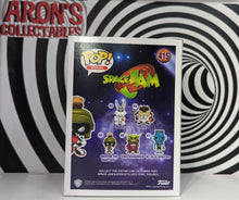 Load image into Gallery viewer, Pop Vinyl Movies Space Jam #415 Marvin the Martian Vinyl Figure