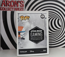 Load image into Gallery viewer, Pop Vinyl Star Wars #458 Boss Special Edition Glow-in-the-Dark Vinyl Bobble-Head Figure