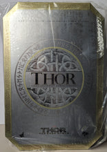 Load image into Gallery viewer, Hot Toys MMS225 Marvel Thor The Dark World Thor Light Asgardian Armor Version 1/6th Scale Action Figure