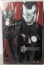 Load image into Gallery viewer, Hot Toys MMS185 Marvel Avengers Iron Man Mark VII 1/6th Scale Action Figure