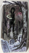Load image into Gallery viewer, Vertigo Neil Gaimans Death 2012 San Diago Comic Con Exclusive Statue