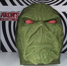 Load image into Gallery viewer, DC Universe Classics Swamp Thing Action Figure