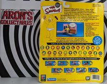 Load image into Gallery viewer, The Simpsons World of Springfield Series 4 Casual Homer Action Figure