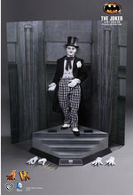 Load image into Gallery viewer, Hot Toys DX14 DC Comics Batman The Movie 1989 Jack Nicholson as the Joker Mime Version 1/6th Scale Action Figure