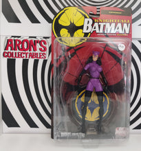Load image into Gallery viewer, Batman Knightfall Series 1 Catwoman Action Figure