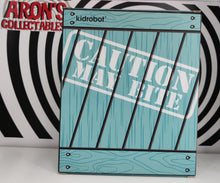 Load image into Gallery viewer, Kidrobot Futurama Nibbler Vinyl Figure