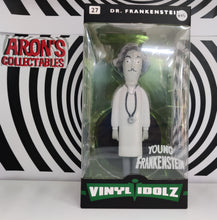 Load image into Gallery viewer, Vinyl Idolz #27 Young Frankenstein Dr. Frankenstein Vinyl Figure