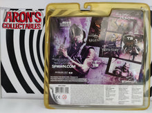 Load image into Gallery viewer, Movie Maniacs Series Five Terminator 2 Judgement Day Sarah Conner Action Figure