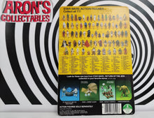 Load image into Gallery viewer, Star Wars Vintage 1983 Return of the Jedi Weequay 77 Back Unpunched Card