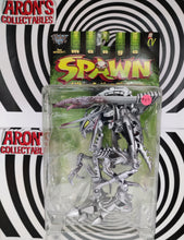 Load image into Gallery viewer, Manga Spawn Series 10 Manga Cyber-Violator Figure