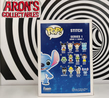 Load image into Gallery viewer, Pop Vinyl #12 Disney Stitch Vinyl Figure
