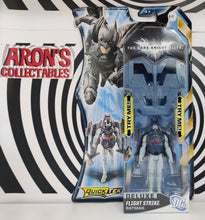 Load image into Gallery viewer, DC Comics Batman The Dark Knight Rises Deluxe Flight Strike Batman Action Figure