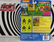 Load image into Gallery viewer, Teenage Mutant Ninja Turtles Retro Collection Raphael Action Figure