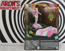 Load image into Gallery viewer, Takara Tomy Transformers Netflix Kingdom War for Cybertron Trilogy Arcee Action Figure