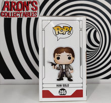 Load image into Gallery viewer, Pop Vinyl Star Wars Han Solo #286 Vinyl Bobble-Head Figure