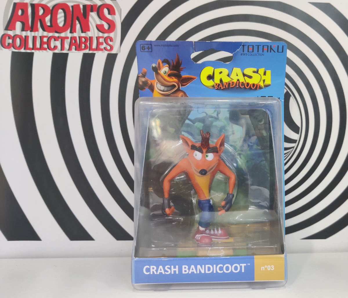 Totaku Crash Bandicoot COCO Figure Gamestop Exclusive New n 32 Damaged Box Totaku Crash Bandicoot COCO Figure Gamestop Exclusive New n 32 Damaged Box