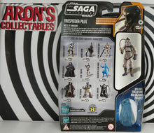 Load image into Gallery viewer, Star Wars The Saga Series #22 Revenge of the Sith Firespeeder Pilot Action Figure