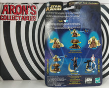 Load image into Gallery viewer, Star Wars 2002 Attack of the Clones #23 Yoda Action Figure