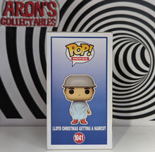 Load image into Gallery viewer, Funko Pop Vinyl Movies Series Dumb and Dumber Lloyd Christmas Getting a Haircut #1041 Vinyl Figure