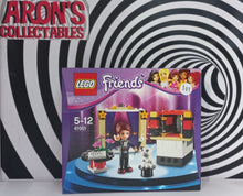 Load image into Gallery viewer, Lego Friends 41001 Mia's Magic Tricks Set
