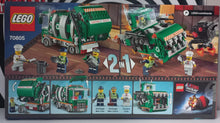Load image into Gallery viewer, Lego The Lego Movie 70805 Trash Chomper Set
