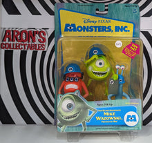 Load image into Gallery viewer, Monsters Inc Top Scare Assistants Mike Wazowski Frungus Ray Action Figure Set
