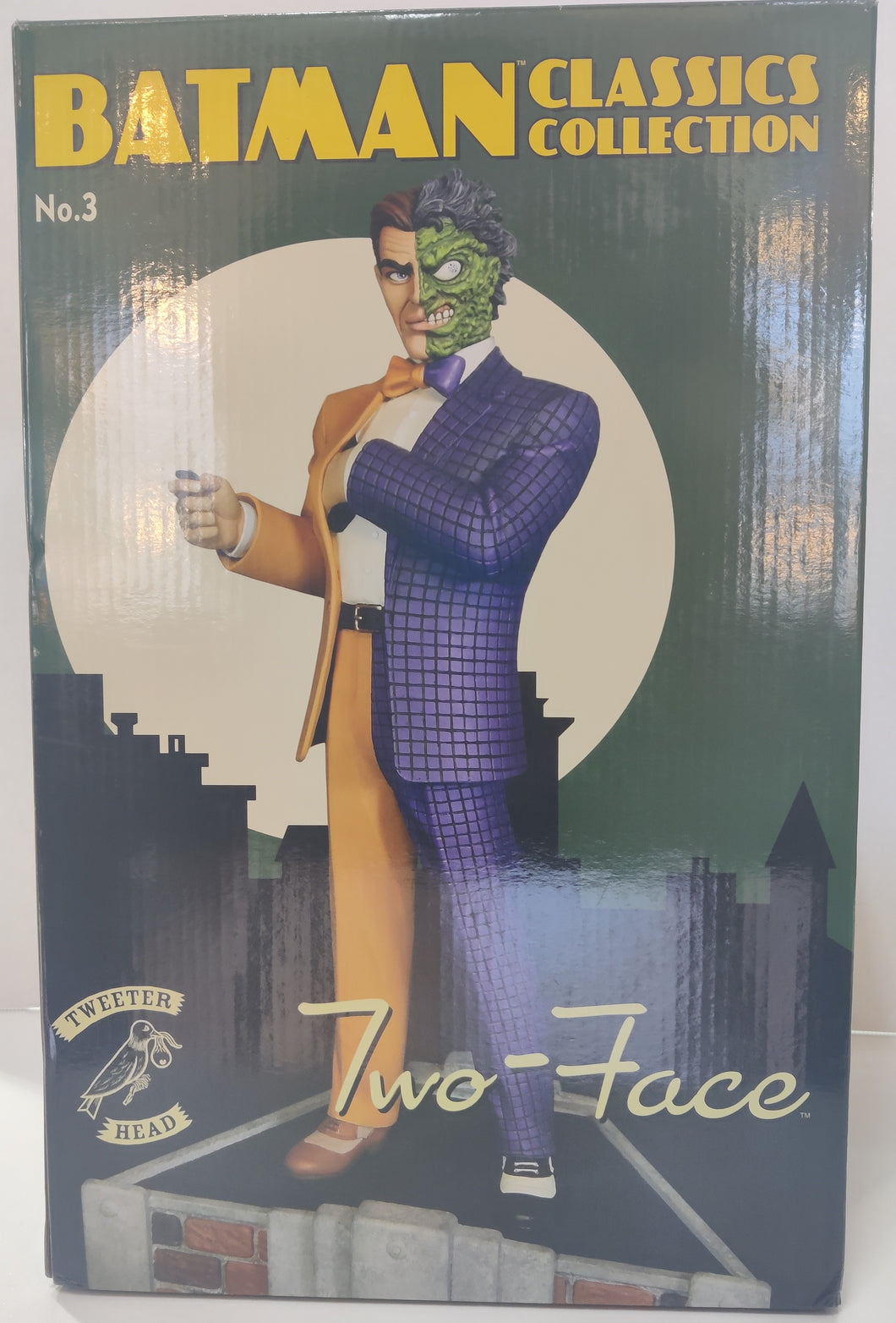 Batman Classics Collection Two-Face Character Maquettes Statue