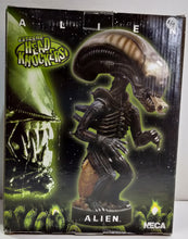 Load image into Gallery viewer, Extreme Head Knockers Alien Bobble Head
