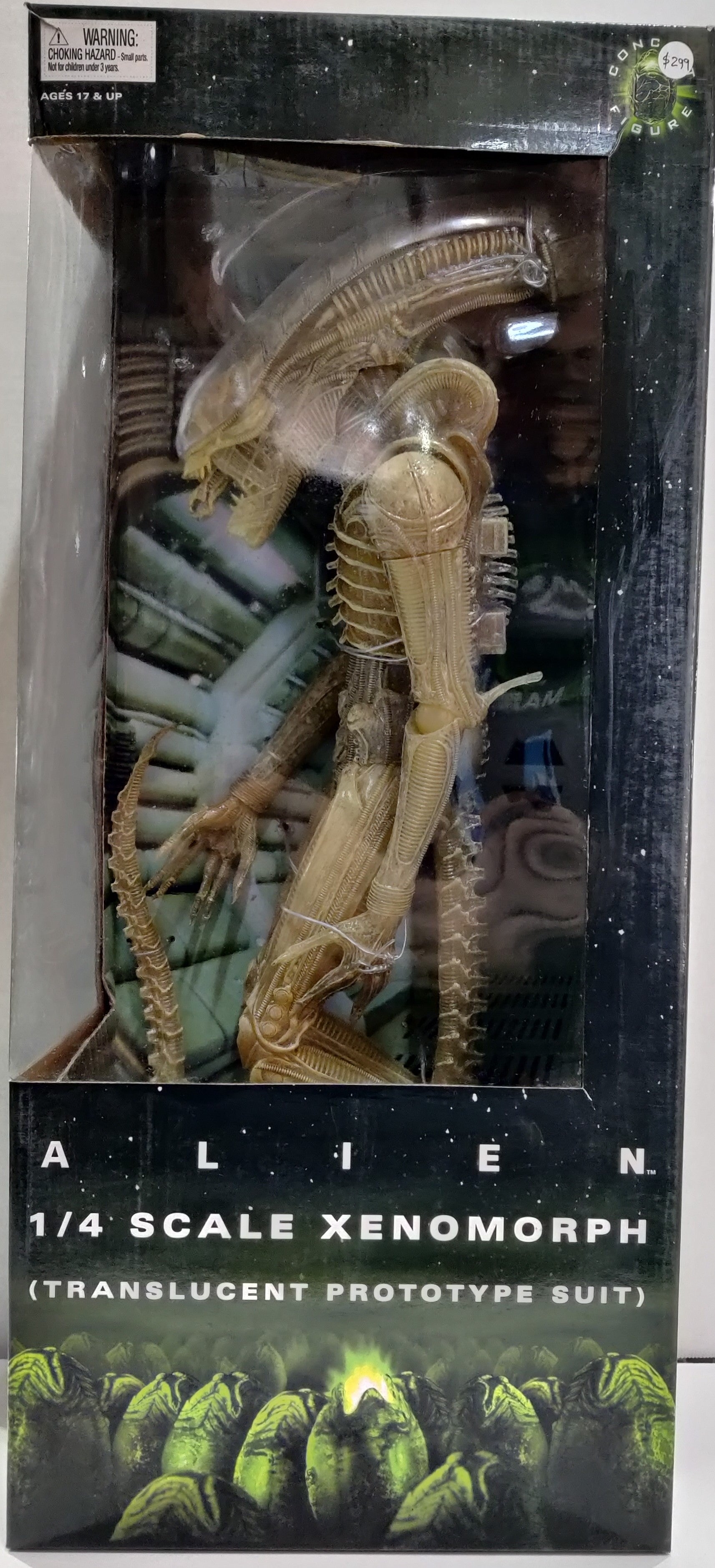 Alien 1/4 Scale Xenomorph Translucent Prototype Suit 24