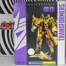 Load image into Gallery viewer, Masterpiece Transformers Decepticon MP-05 Spark Hunter Sunstorm Action Figure
