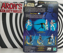 Load image into Gallery viewer, Star Wars 2002 Attack of the Clones #17 Clone Trooper Action Figure
