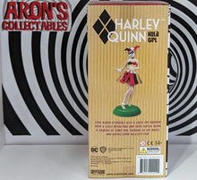 Load image into Gallery viewer, DC Comics Harley Quinn Hula Girl Bobble Figure
